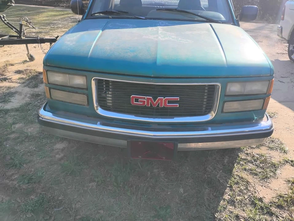 1996 GMC C/K - Image 3 of 5