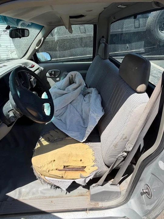 1996 GMC C/K - Image 7 of 11