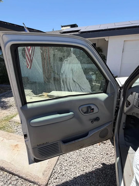 1996 GMC C/K - Image 6 of 11
