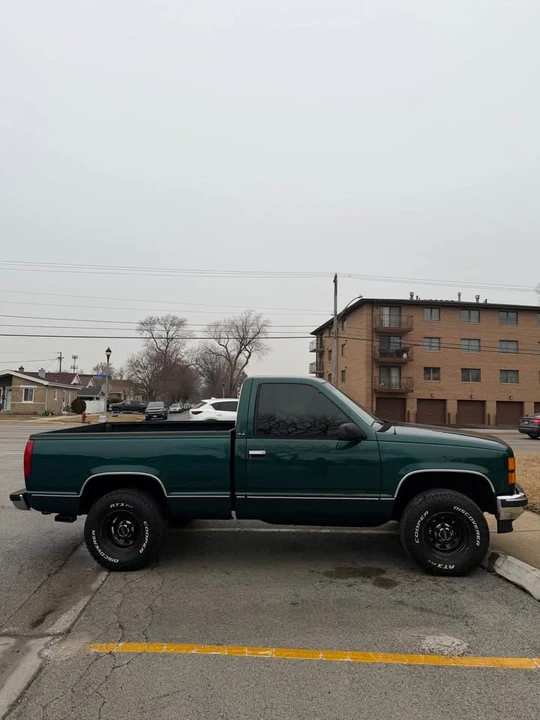 1996 GMC C/K 3rd Gen - Image 2 of 3