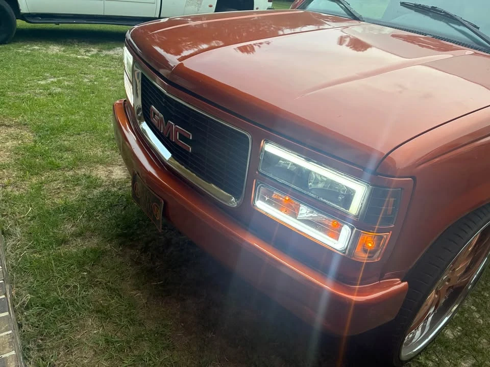 1996 GMC C/K 3rd Gen - Image 4 of 11