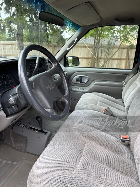 1996 GMC C/K - Image 4 of 15