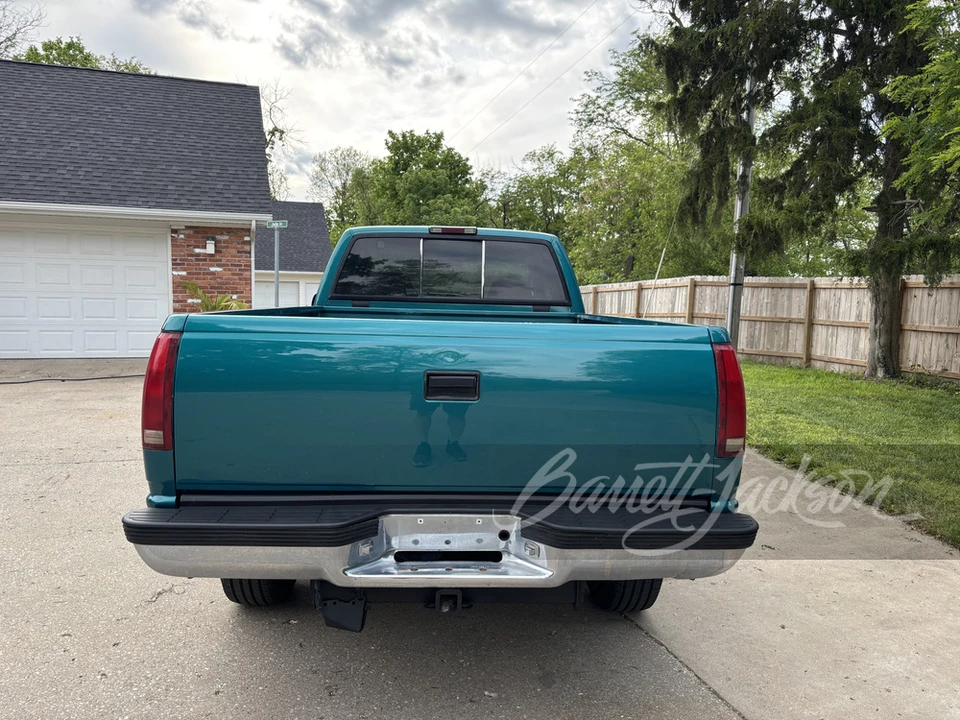 1996 GMC C/K - Image 10 of 15