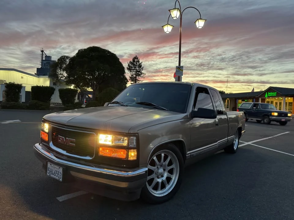 1996 GMC C/K - Image 3 of 6