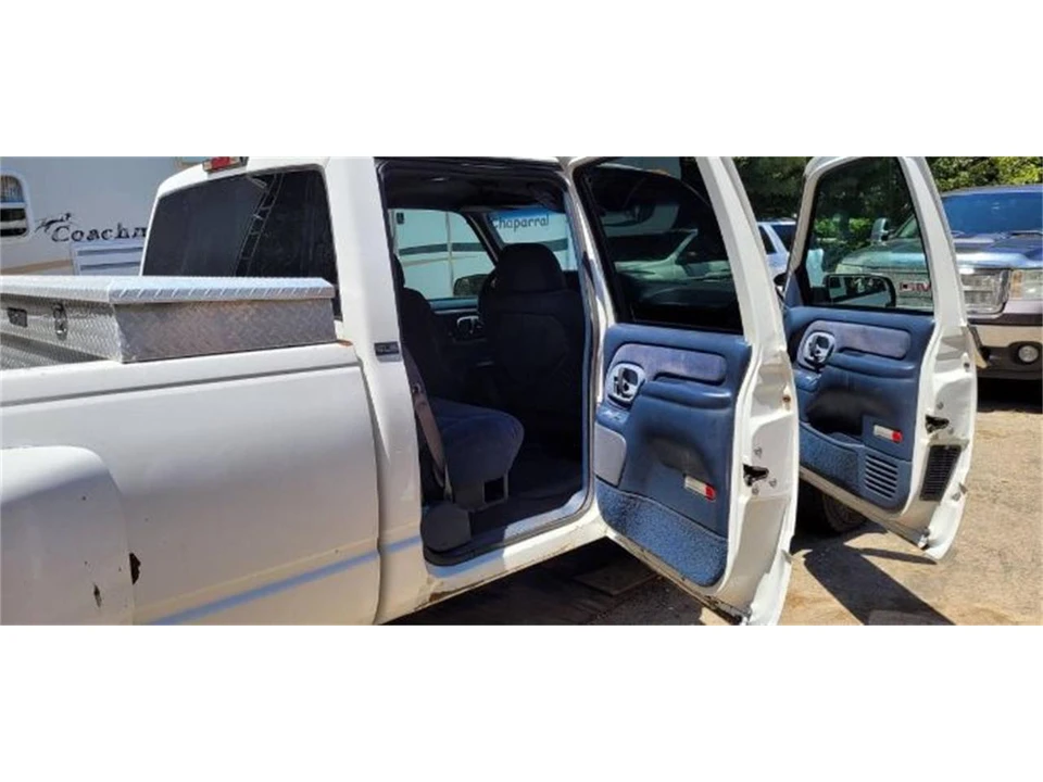1996 GMC C/K - Image 7 of 8