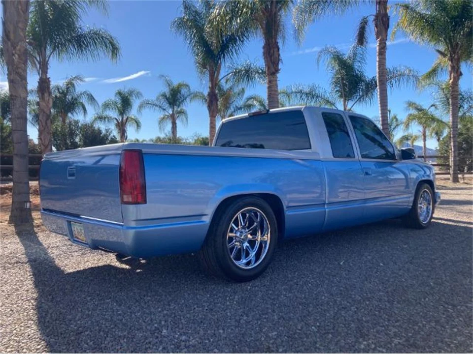 1996 GMC C/K - Image 8 of 10