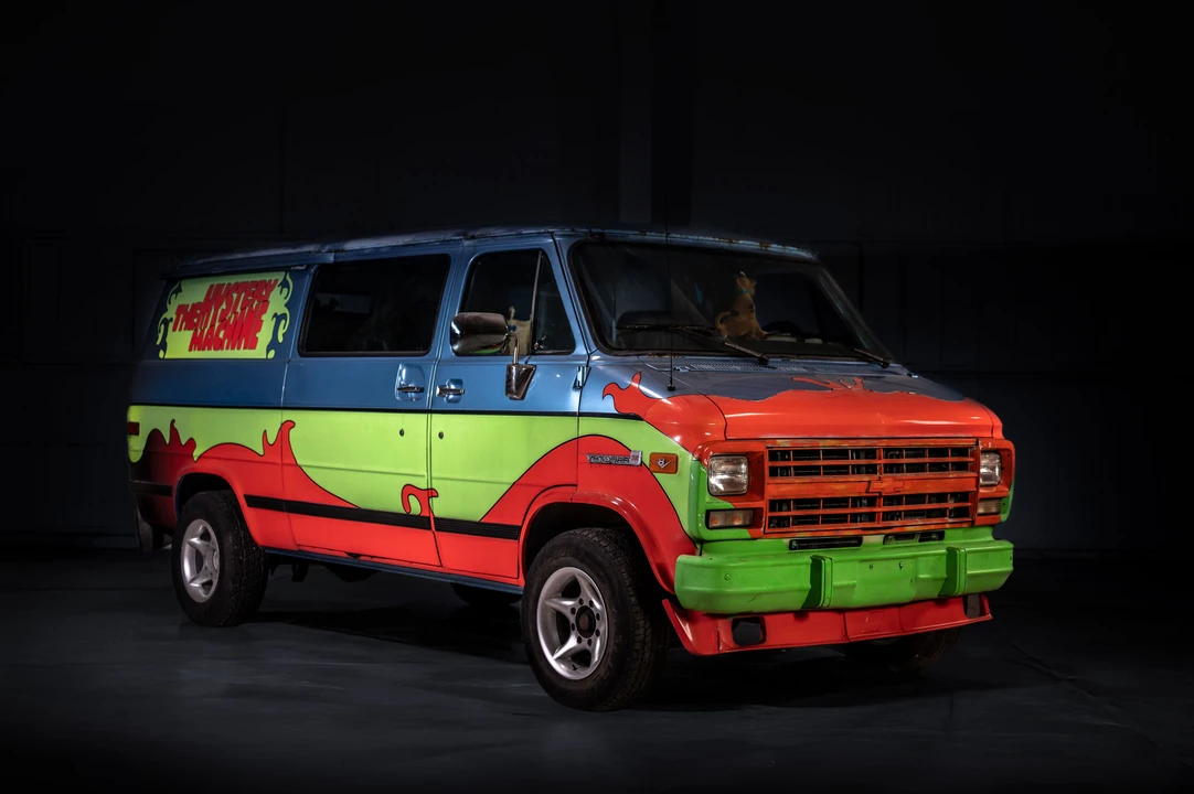 1996 GMC G-series Van - Image 2 of 31