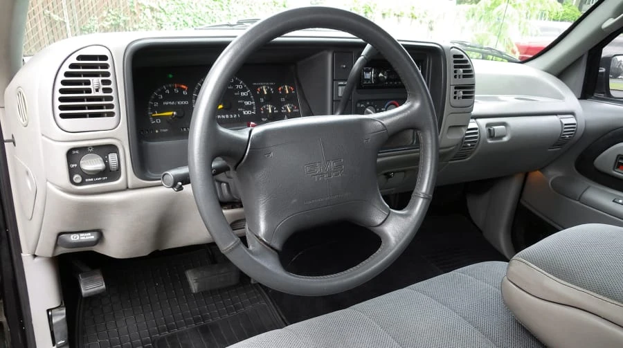 1996 GMC Sierra 1st Gen - Image 5 of 12