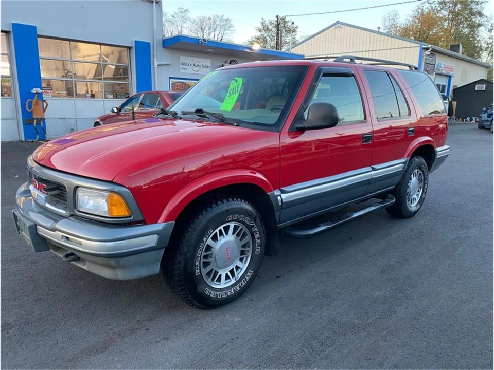 1996 GMC S-15 Jimmy 2nd Gen - Image 2 of 8