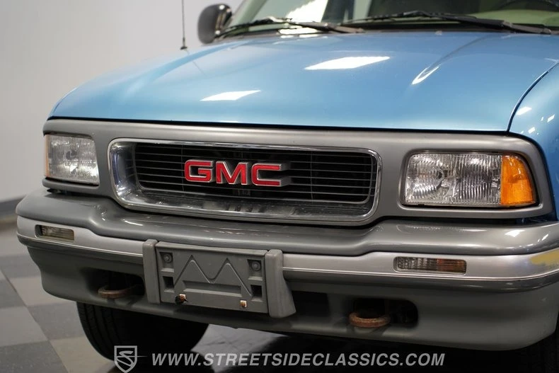 1996 GMC S-15 Jimmy 2nd Gen - Image 5 of 31