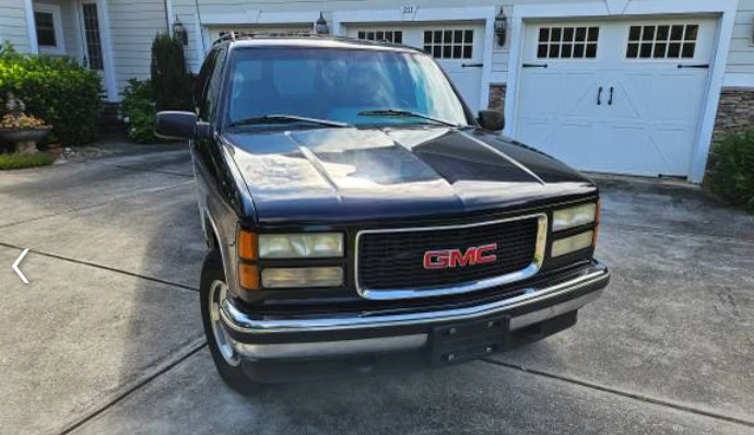 1996 GMC Suburban 7th Gen - Image 3 of 14
