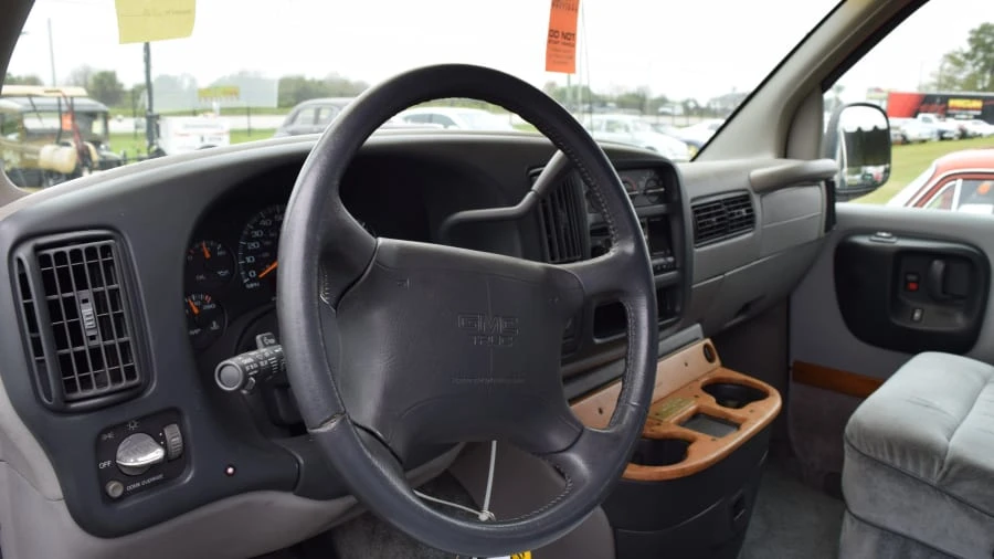 1996 GMC Savana - Image 4 of 7