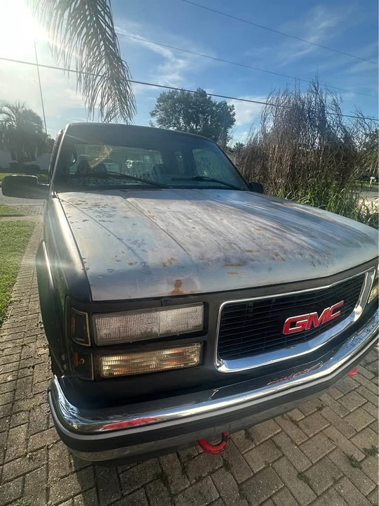 1996 GMC Sierra 1st Gen - Image 2 of 6