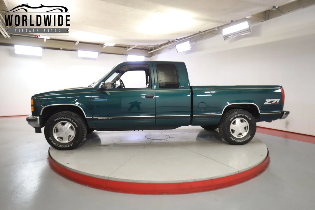 1996 GMC Sierra 1st Gen - Image 3 of 12
