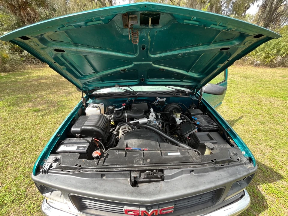 1996 GMC Sierra 1st Gen - Image 15 of 16