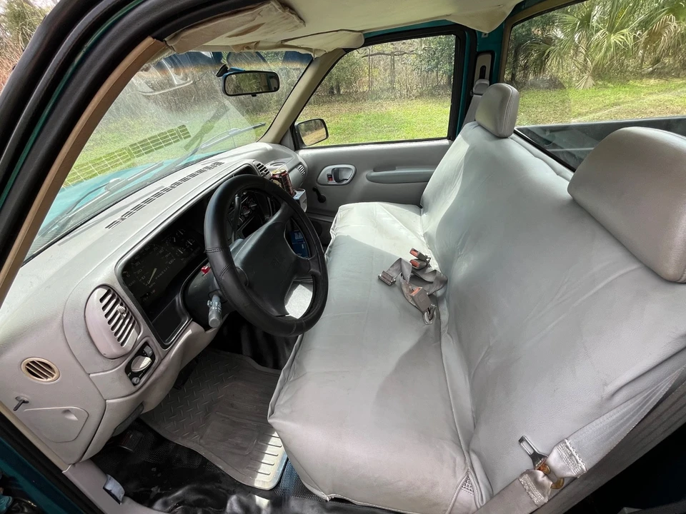 1996 GMC Sierra 1st Gen - Image 10 of 16