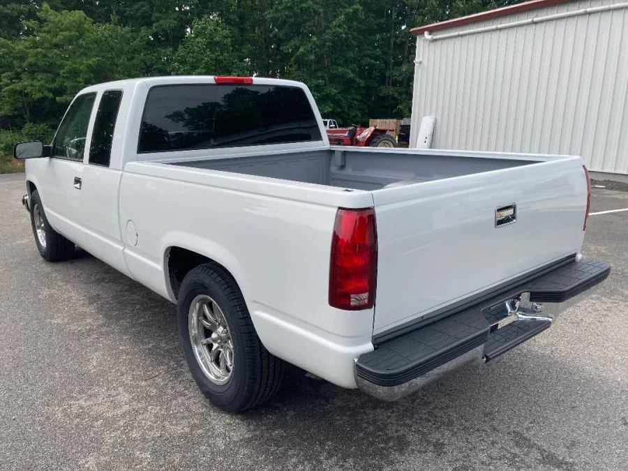 1996 GMC Sierra 1st Gen - Image 3 of 15