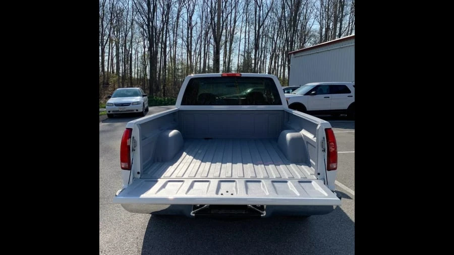 1996 GMC Sierra 1st Gen - Image 10 of 15