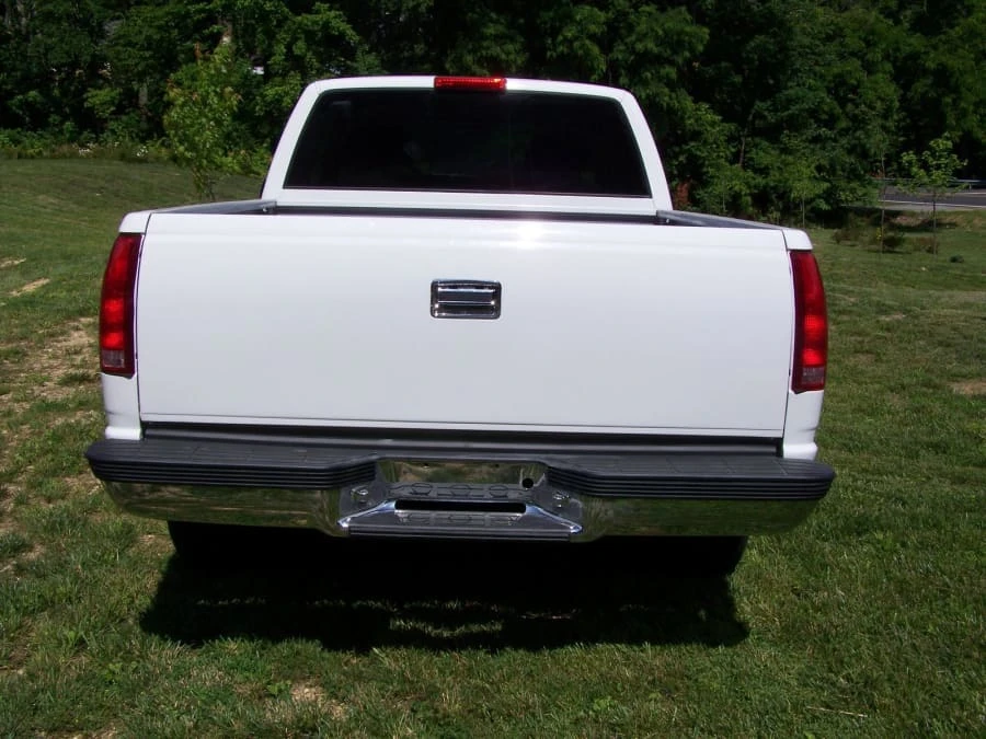 1996 GMC Sierra 1st Gen - Image 14 of 15