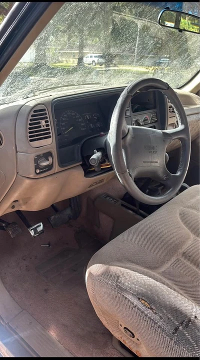 1996 GMC Sierra 1st Gen - Image 10 of 12