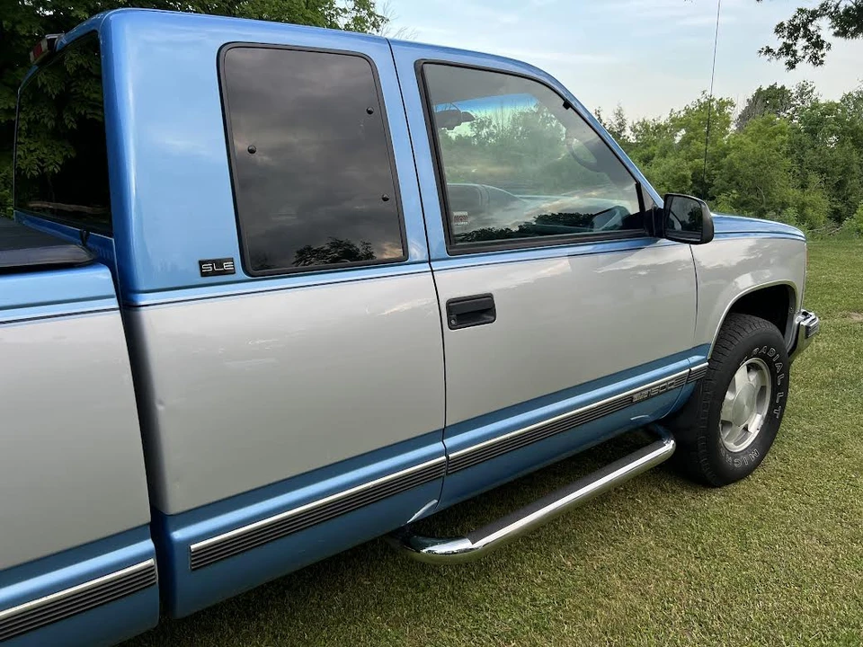 1996 GMC Sierra 1st Gen - Image 17 of 31