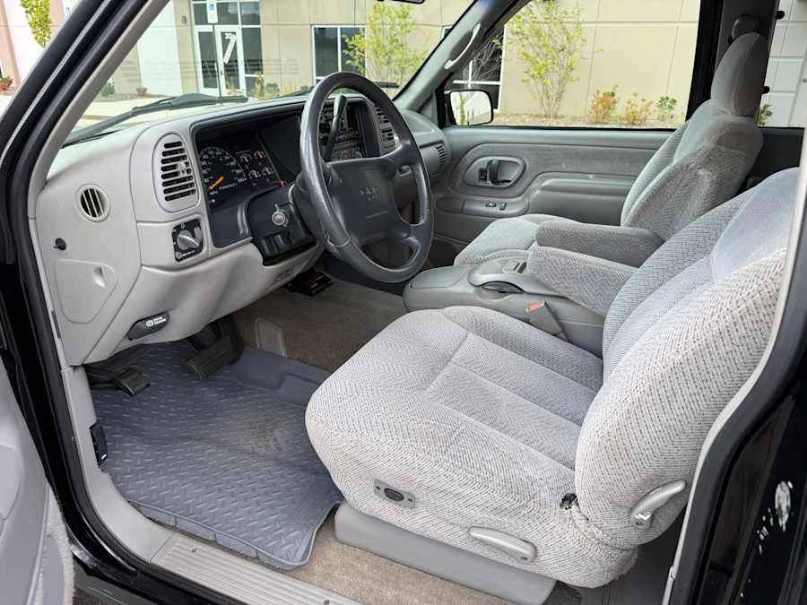 1996 GMC Sierra 1st Gen - Image 14 of 20