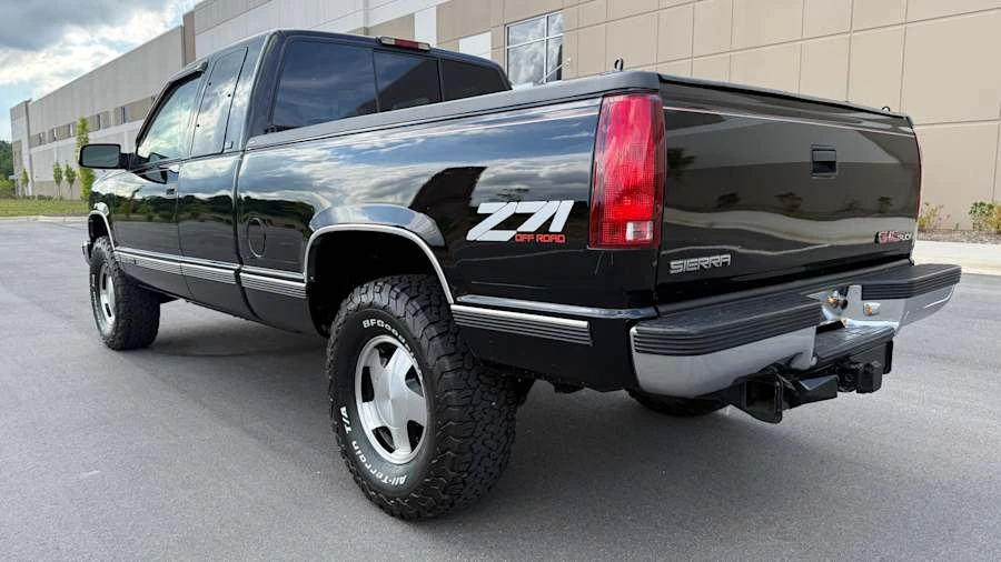 1996 GMC Sierra 1st Gen - Image 5 of 20
