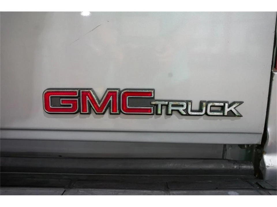 1996 GMC Sierra 1st Gen - Image 26 of 31