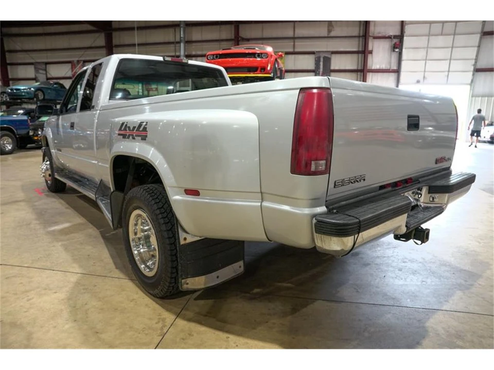 1996 GMC Sierra 1st Gen - Image 6 of 31