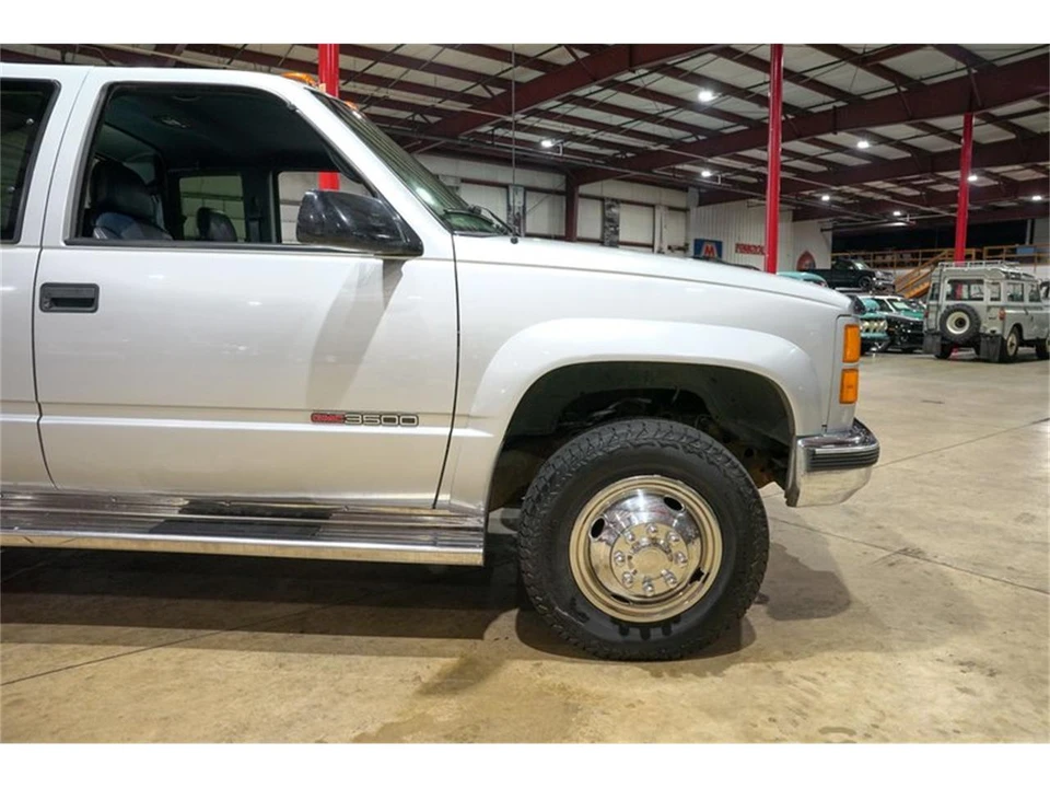 1996 GMC Sierra 1st Gen - Image 11 of 31