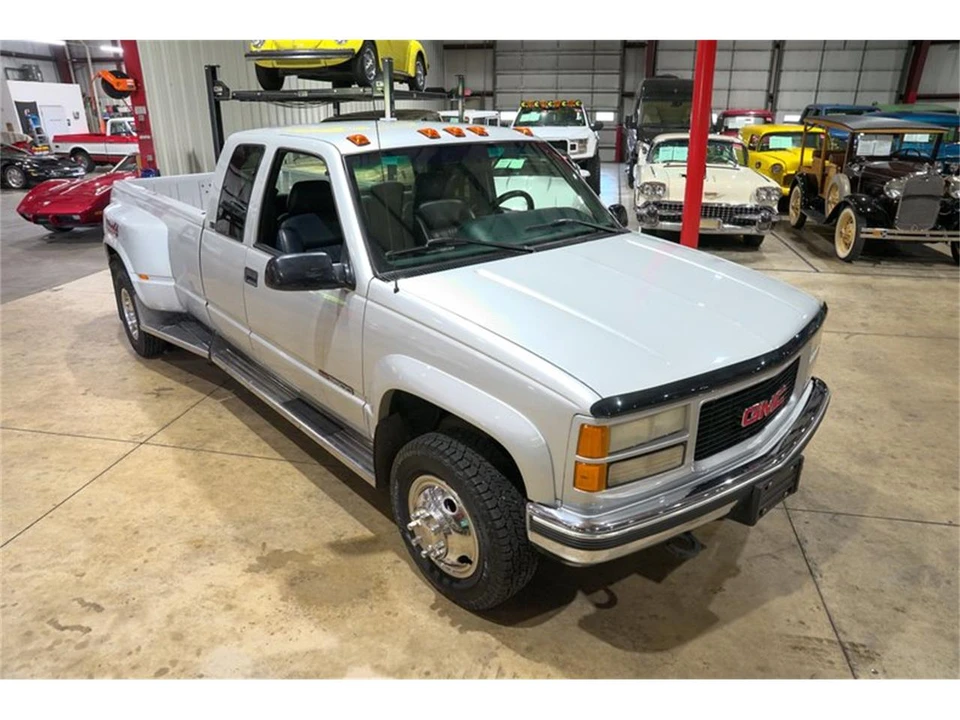 1996 GMC Sierra 1st Gen - Image 14 of 31