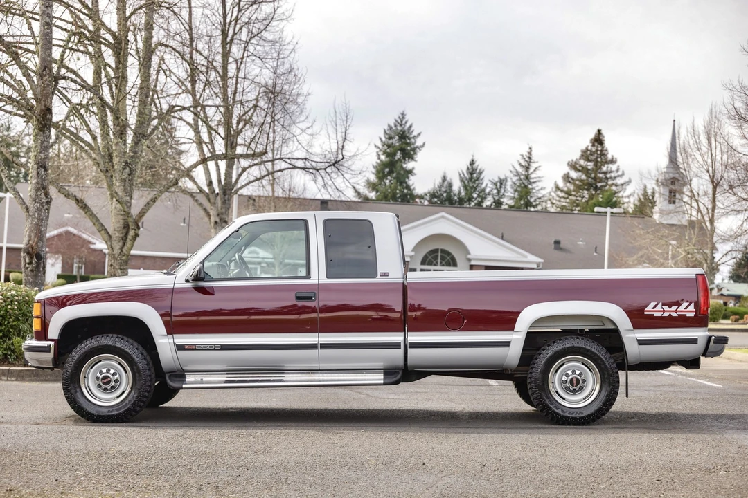1996 GMC Sierra 1st Gen - Image 5 of 13