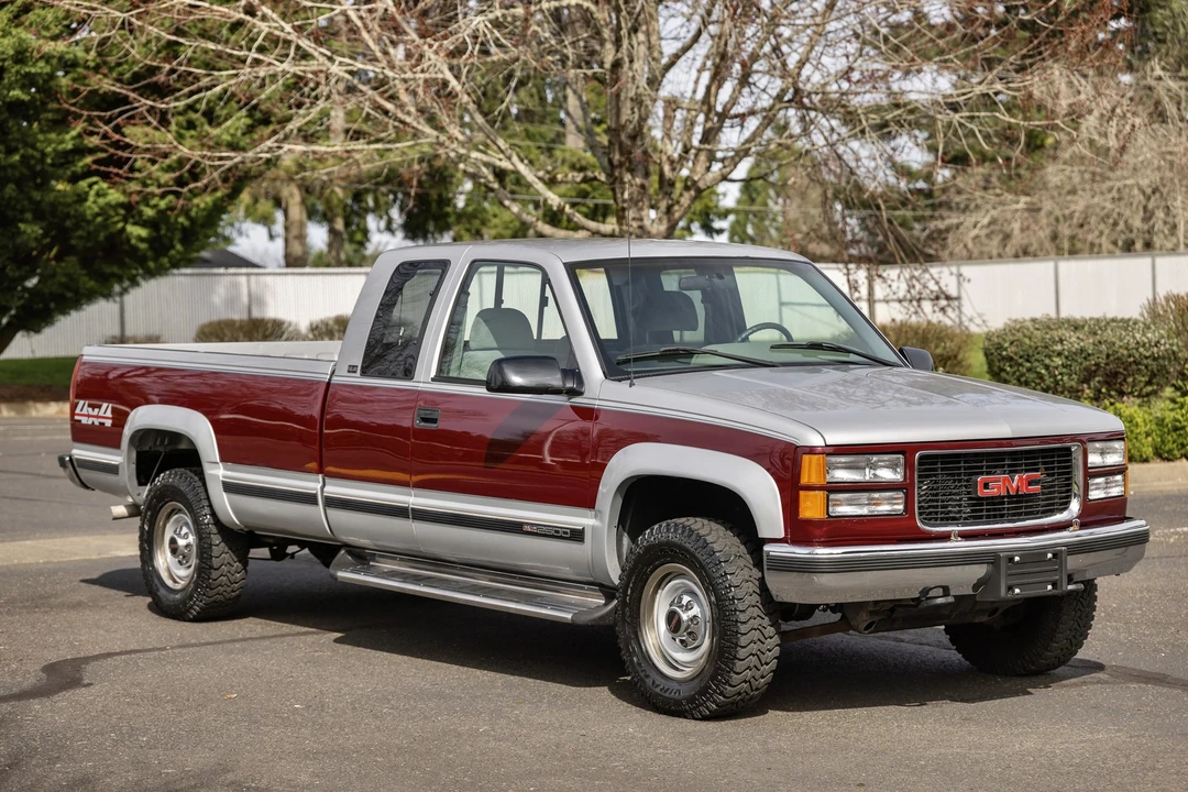 1996 GMC Sierra 1st Gen - Image 11 of 13