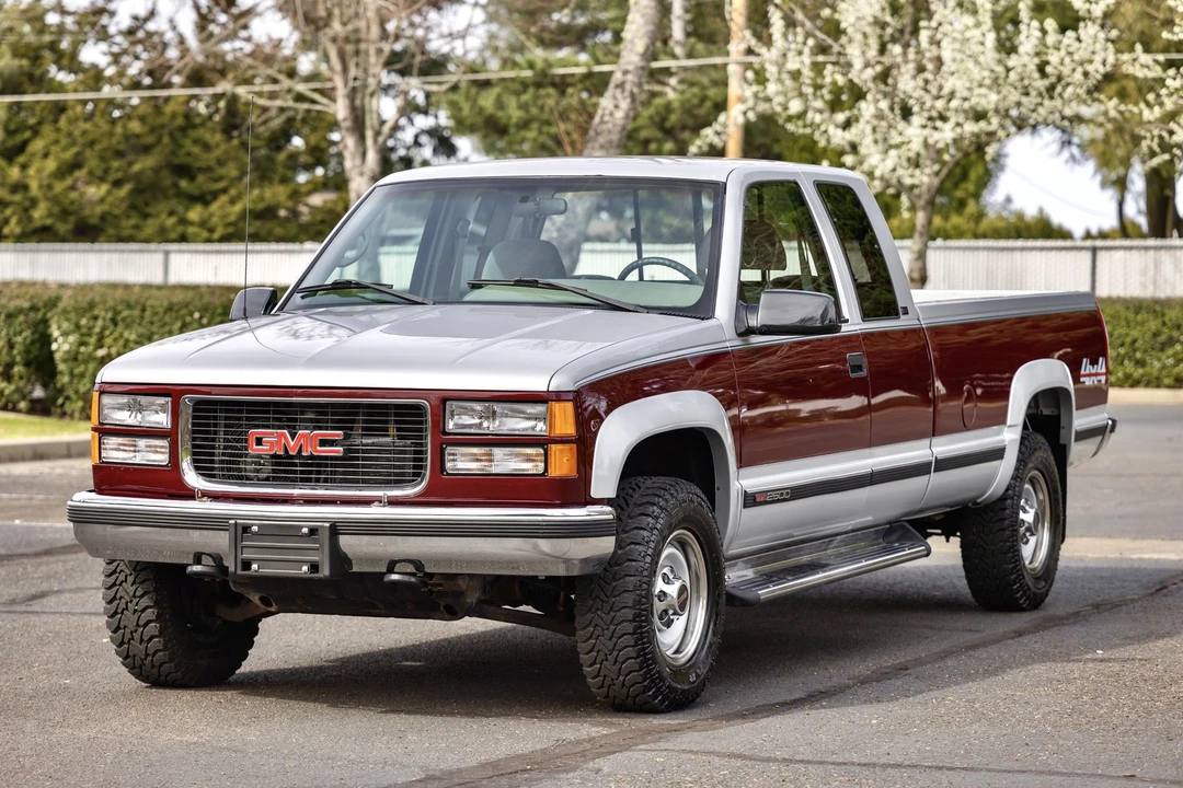 1996 GMC Sierra 1st Gen - Image 3 of 13
