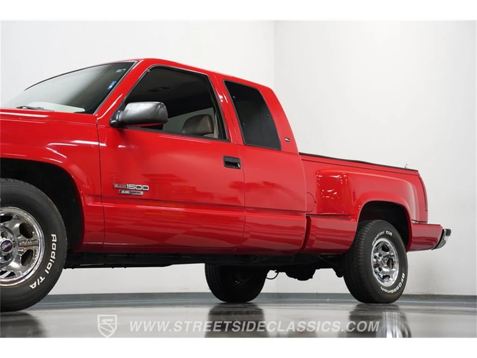 1996 GMC Sierra 1st Gen - Image 19 of 31
