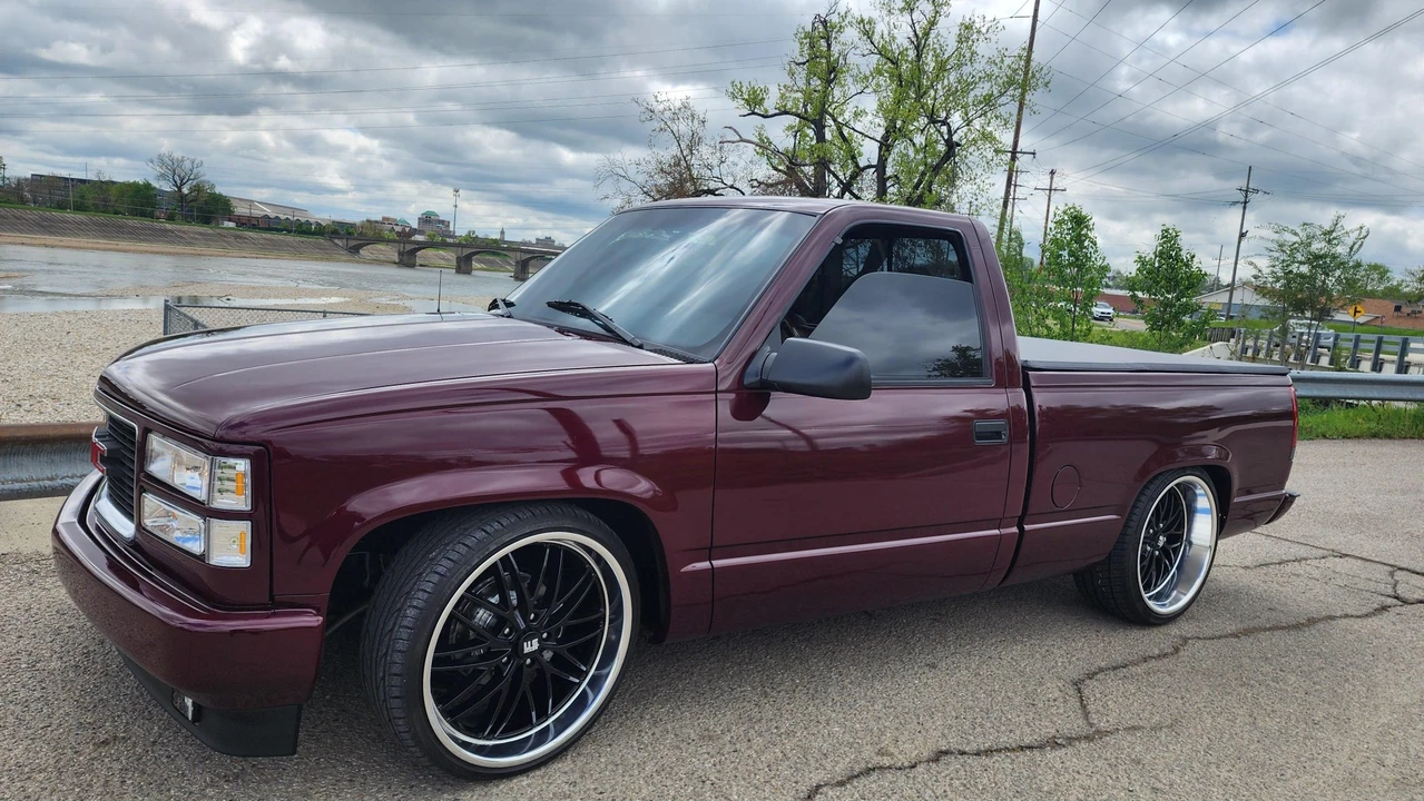 1996 GMC Sierra 1st Gen - Image 23 of 31