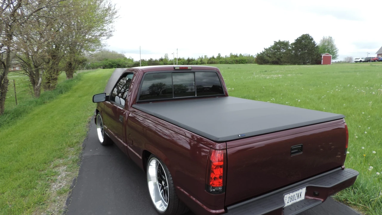 1996 GMC Sierra 1st Gen - Image 16 of 31