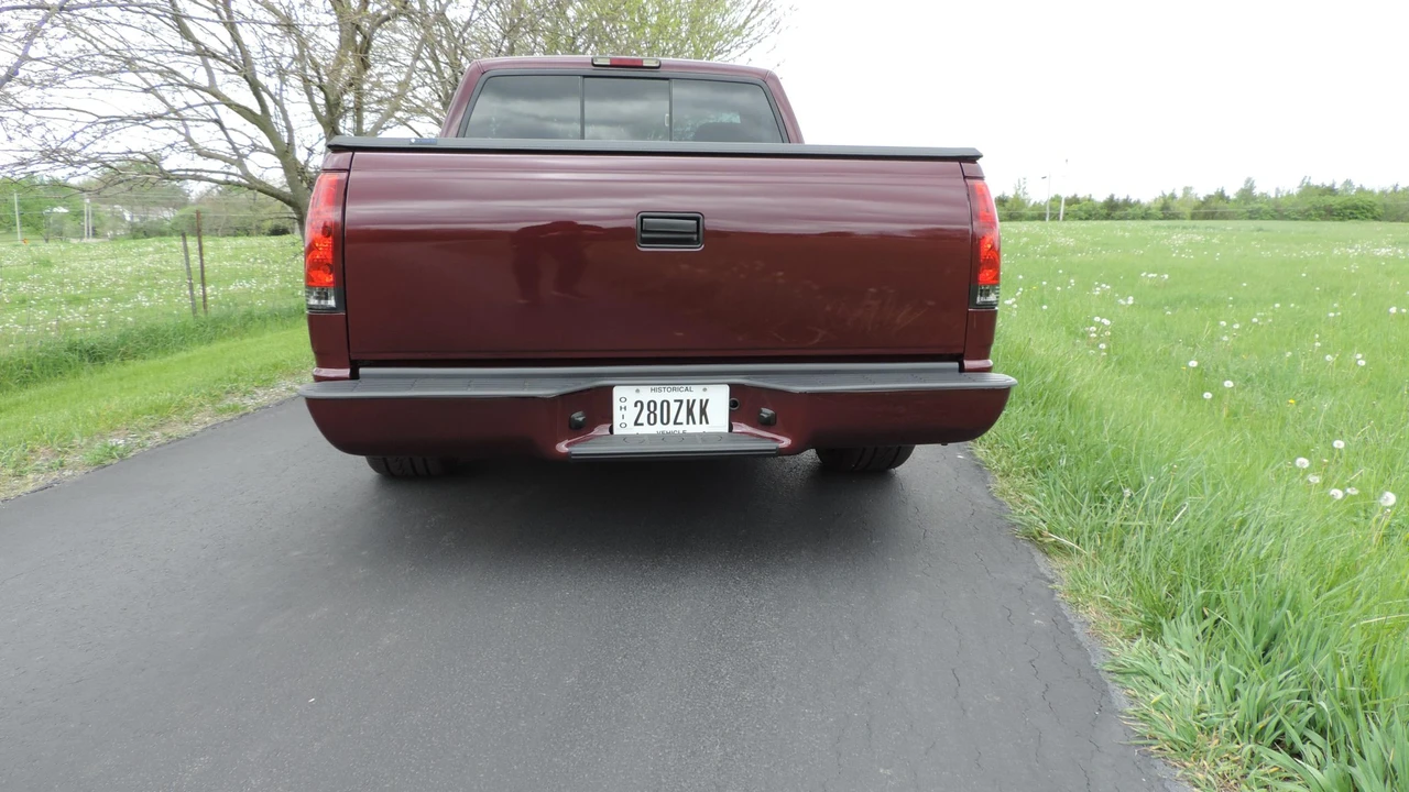 1996 GMC Sierra 1st Gen - Image 14 of 31