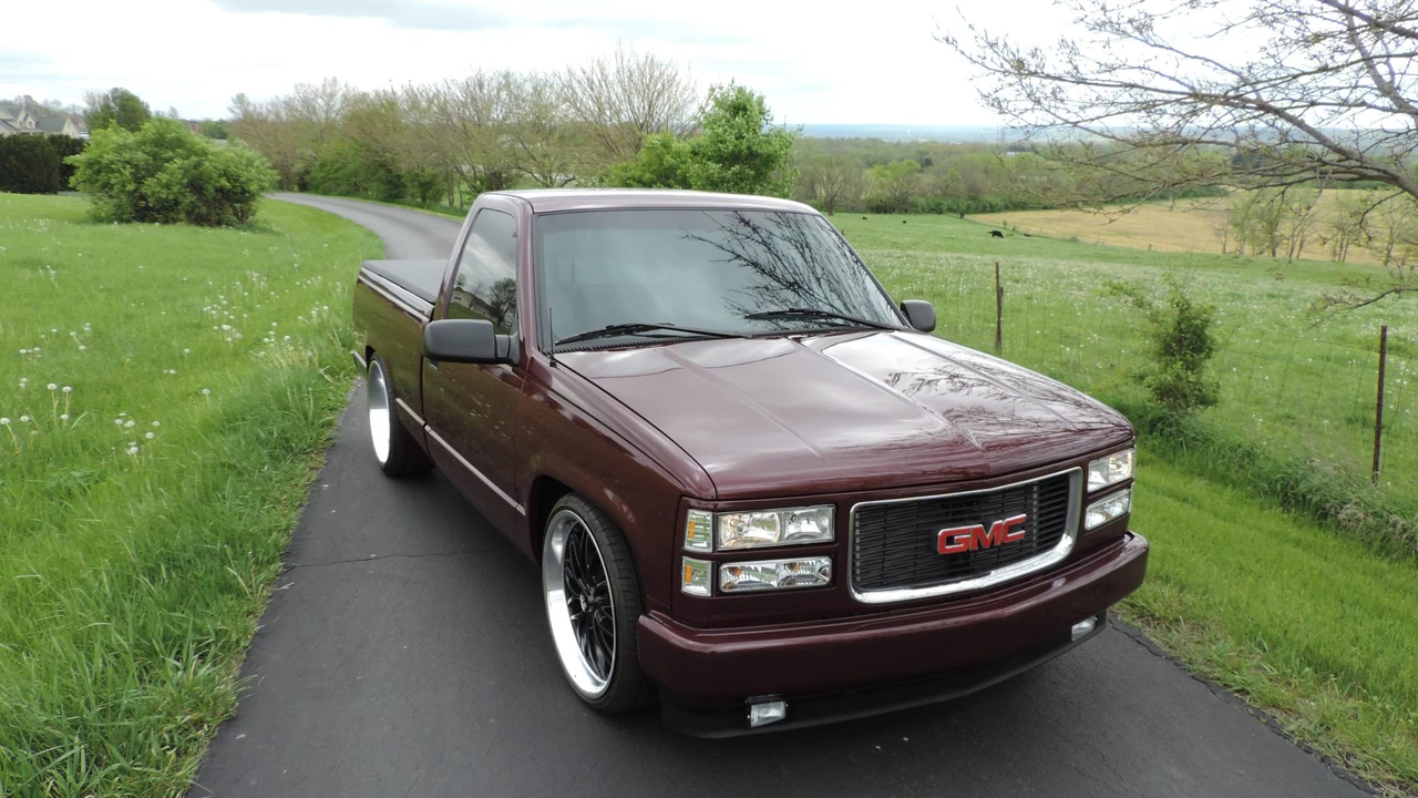 1996 GMC Sierra 1st Gen - Image 3 of 31