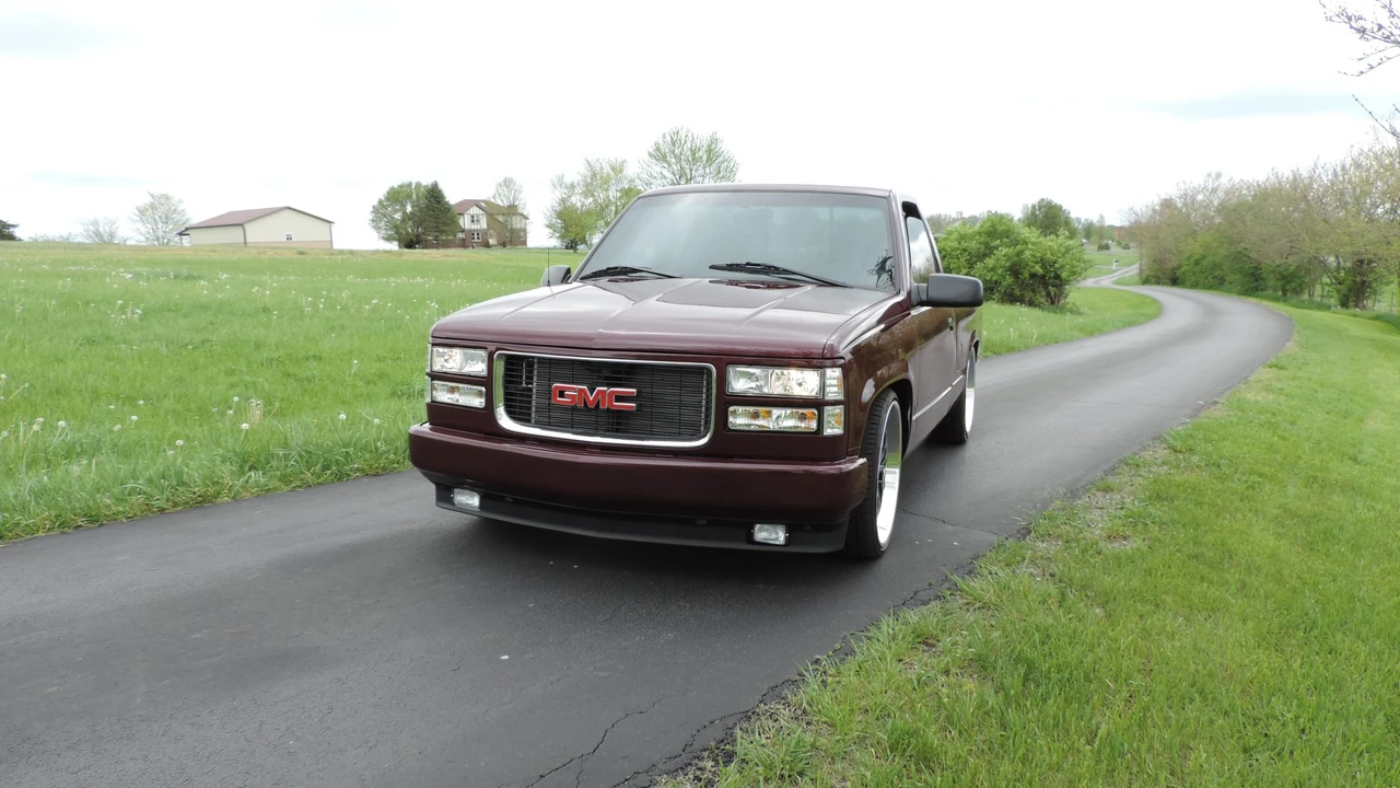 1996 GMC Sierra 1st Gen - Image 26 of 31