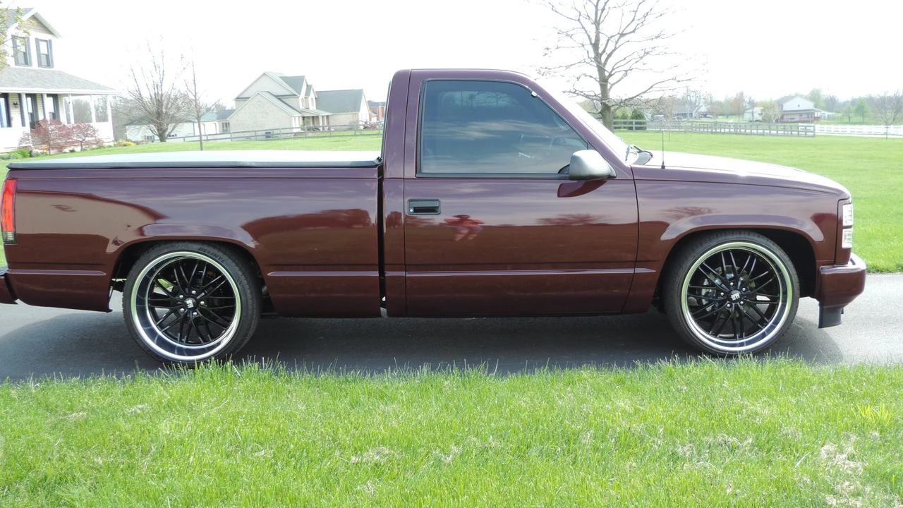 1996 GMC Sierra 1st Gen - Image 6 of 31