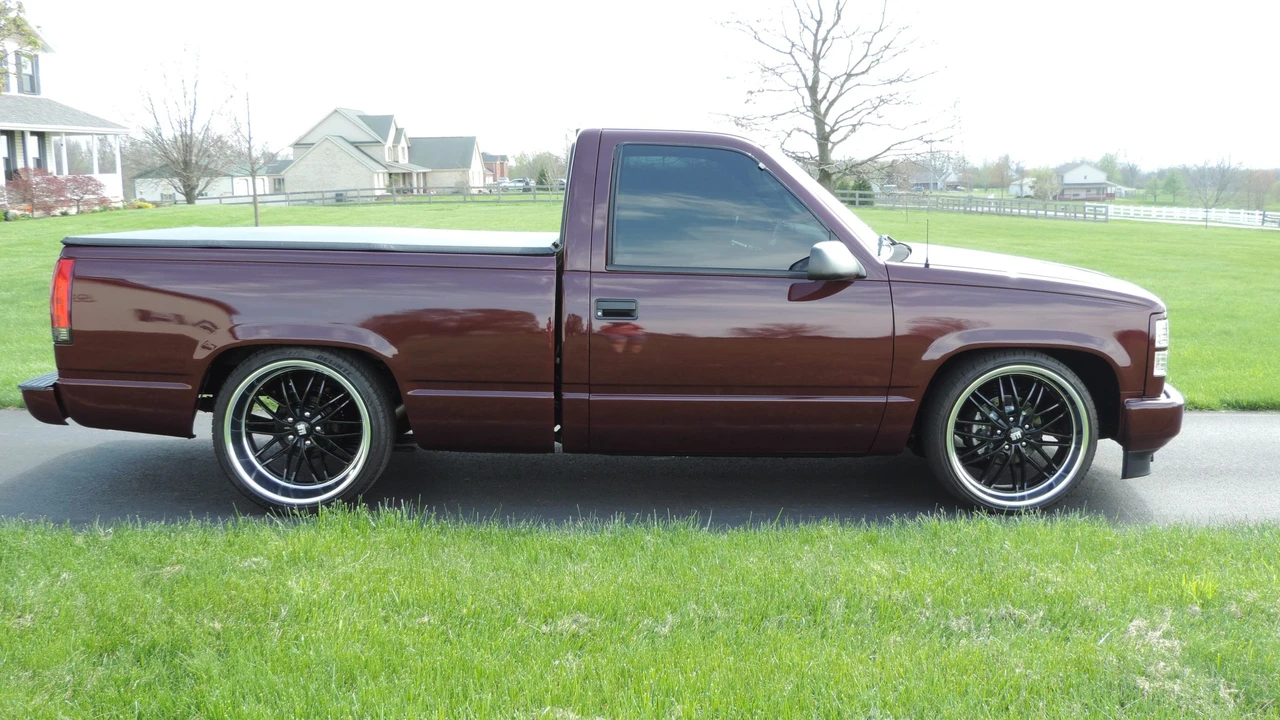 1996 GMC Sierra 1st Gen - Image 7 of 31
