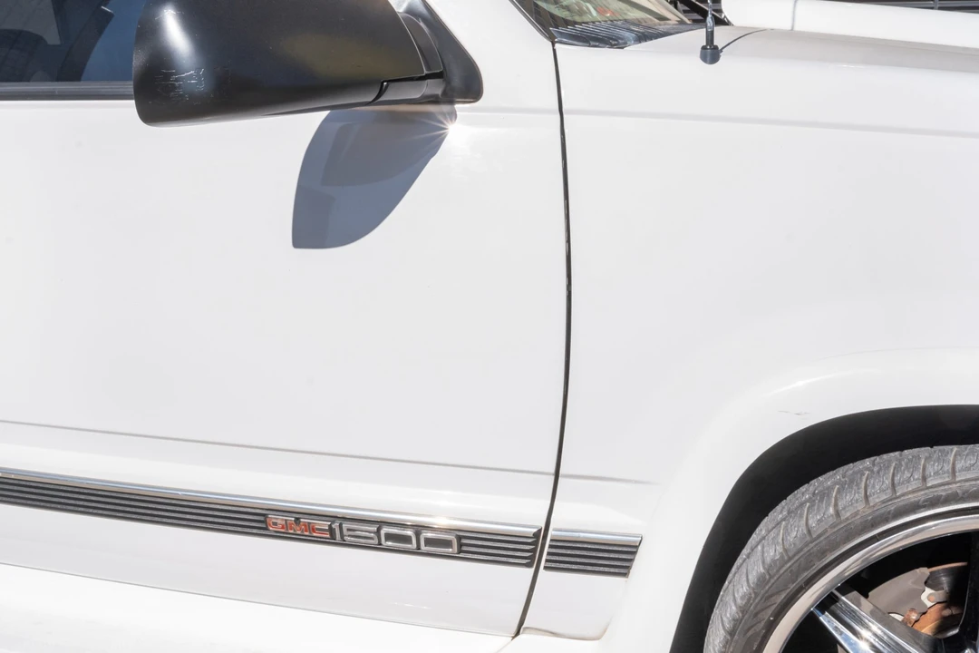 1996 GMC Sierra 1st Gen - Image 20 of 31