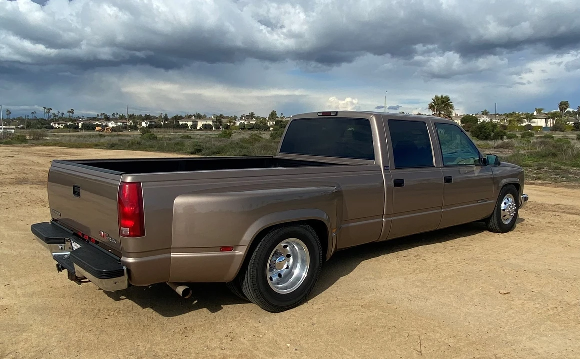 1996 GMC Sierra 1st Gen - Image 9 of 31