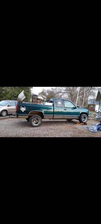 1996 GMC Sierra 1st Gen - Image 4 of 4