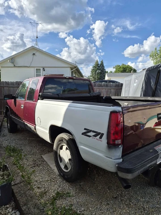 1996 GMC Sierra 1st Gen - Image 13 of 14