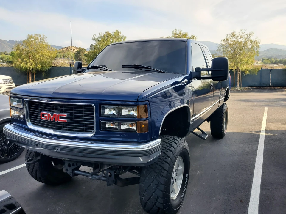 1996 GMC Sierra 1st Gen - Image 9 of 31