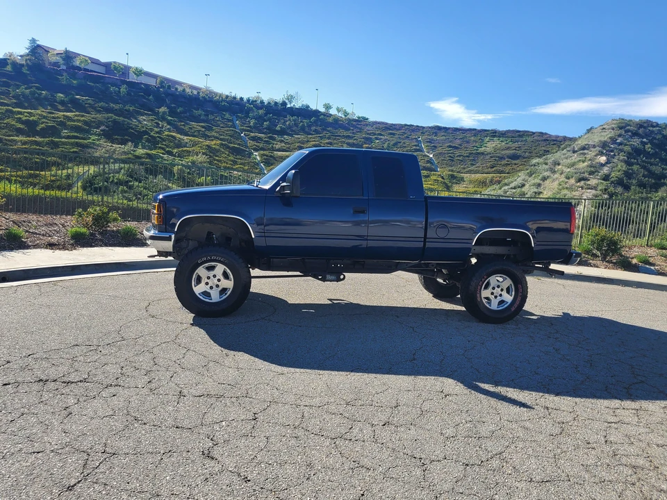 1996 GMC Sierra 1st Gen - Image 12 of 31