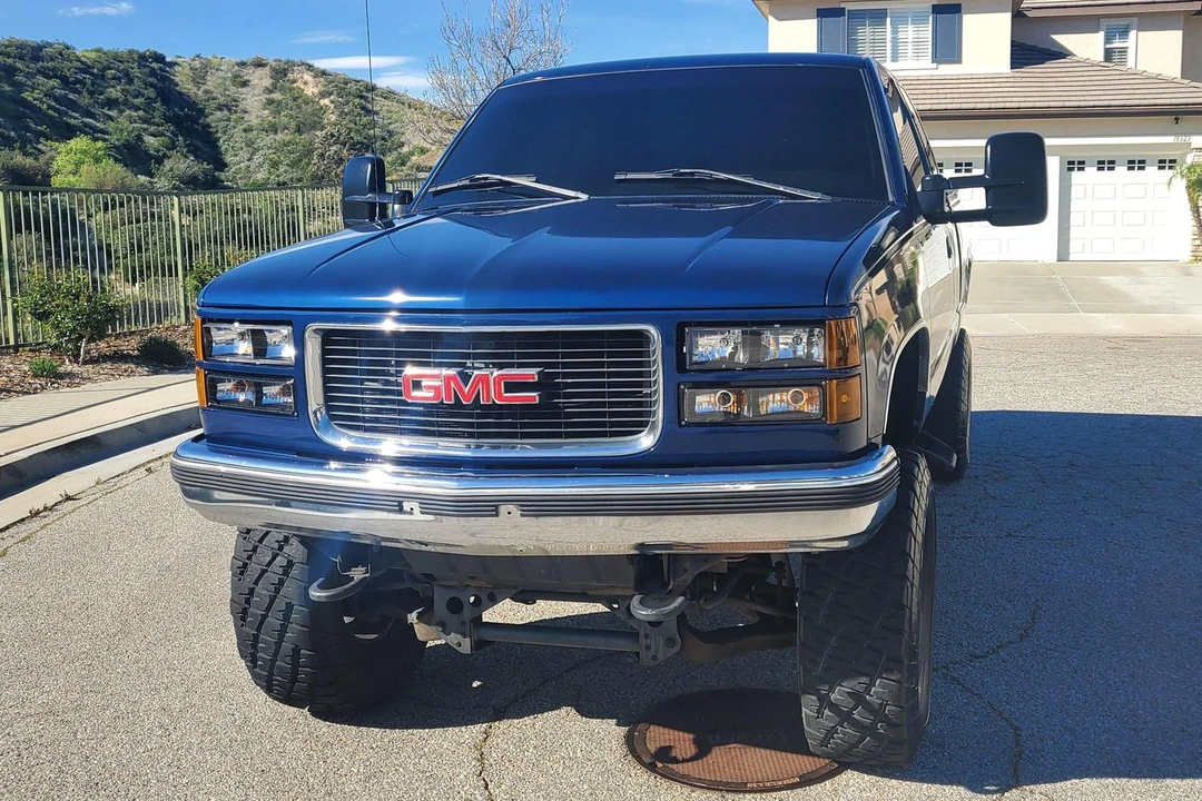 1996 GMC Sierra 1st Gen - Image 2 of 31