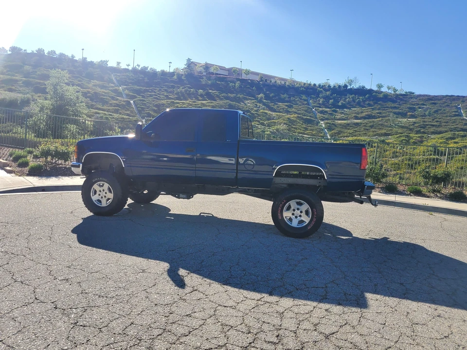 1996 GMC Sierra 1st Gen - Image 14 of 31